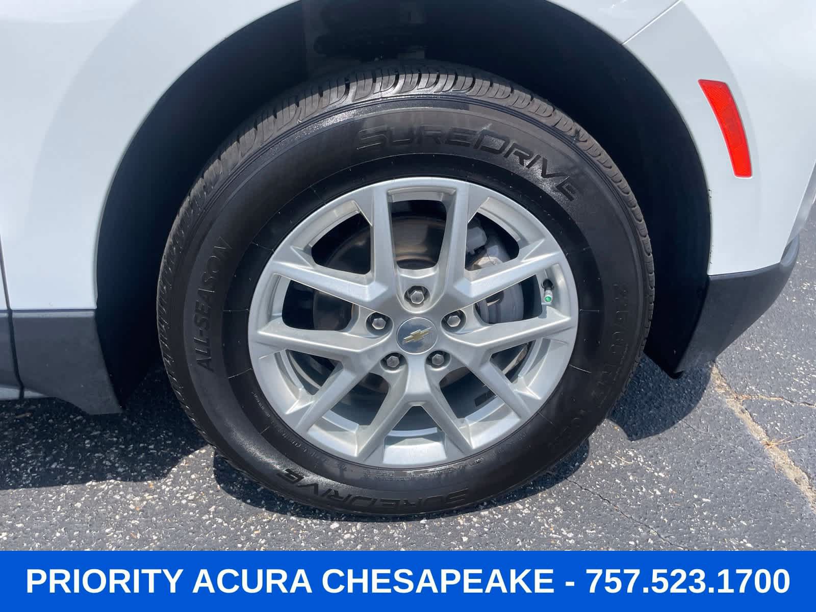 Used 2024 Chevrolet Equinox LT AWD/4WD image 24
