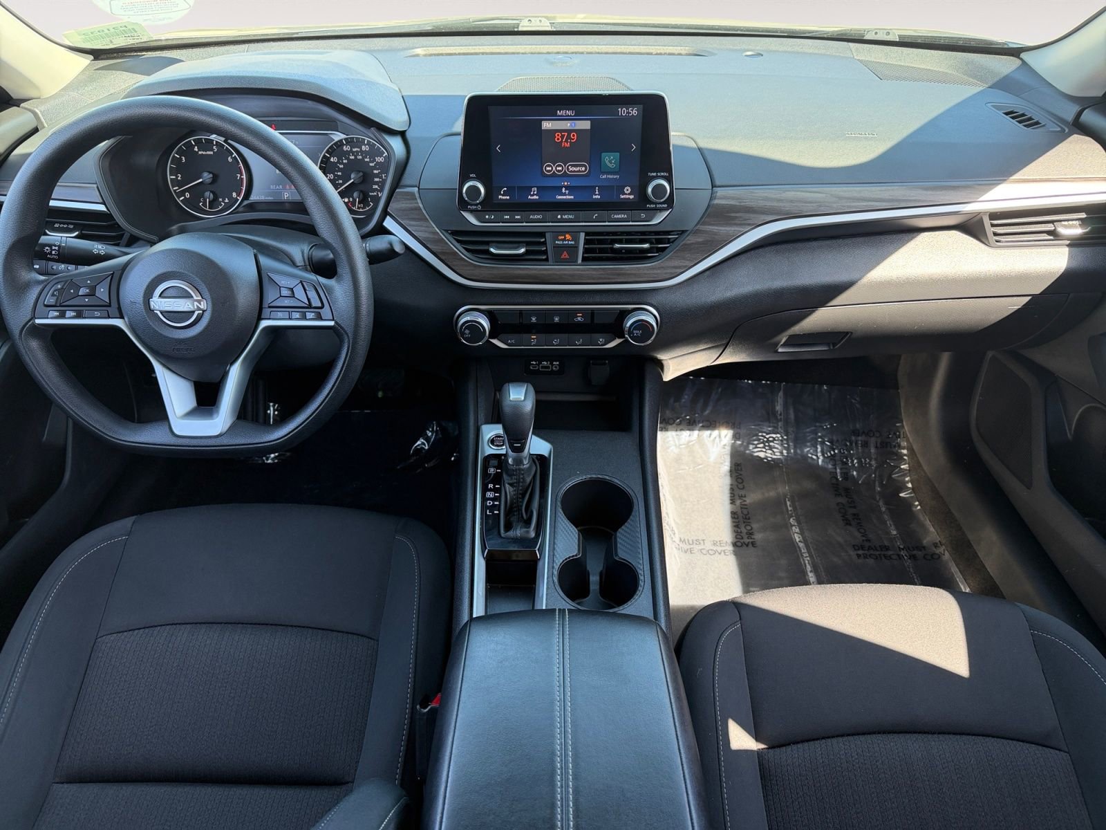 Used 2025 Nissan Altima 2.5 SV image 10