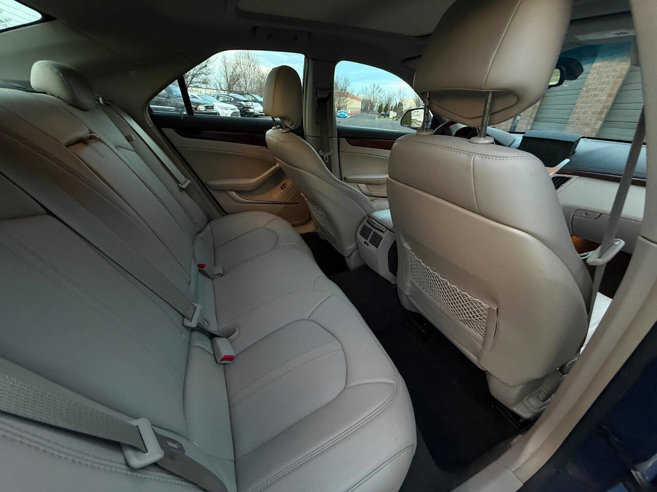 Used 2009 Cadillac CTS 3.6L DI AWD 4dr Sedan w/ 1SB N image 16