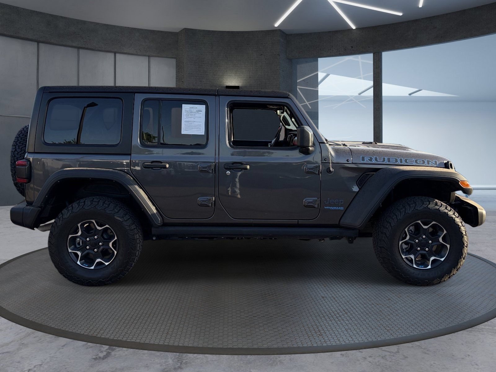 Used 2022 Jeep Wrangler Unlimited Rubicon 4xe AWD/4WD image 7