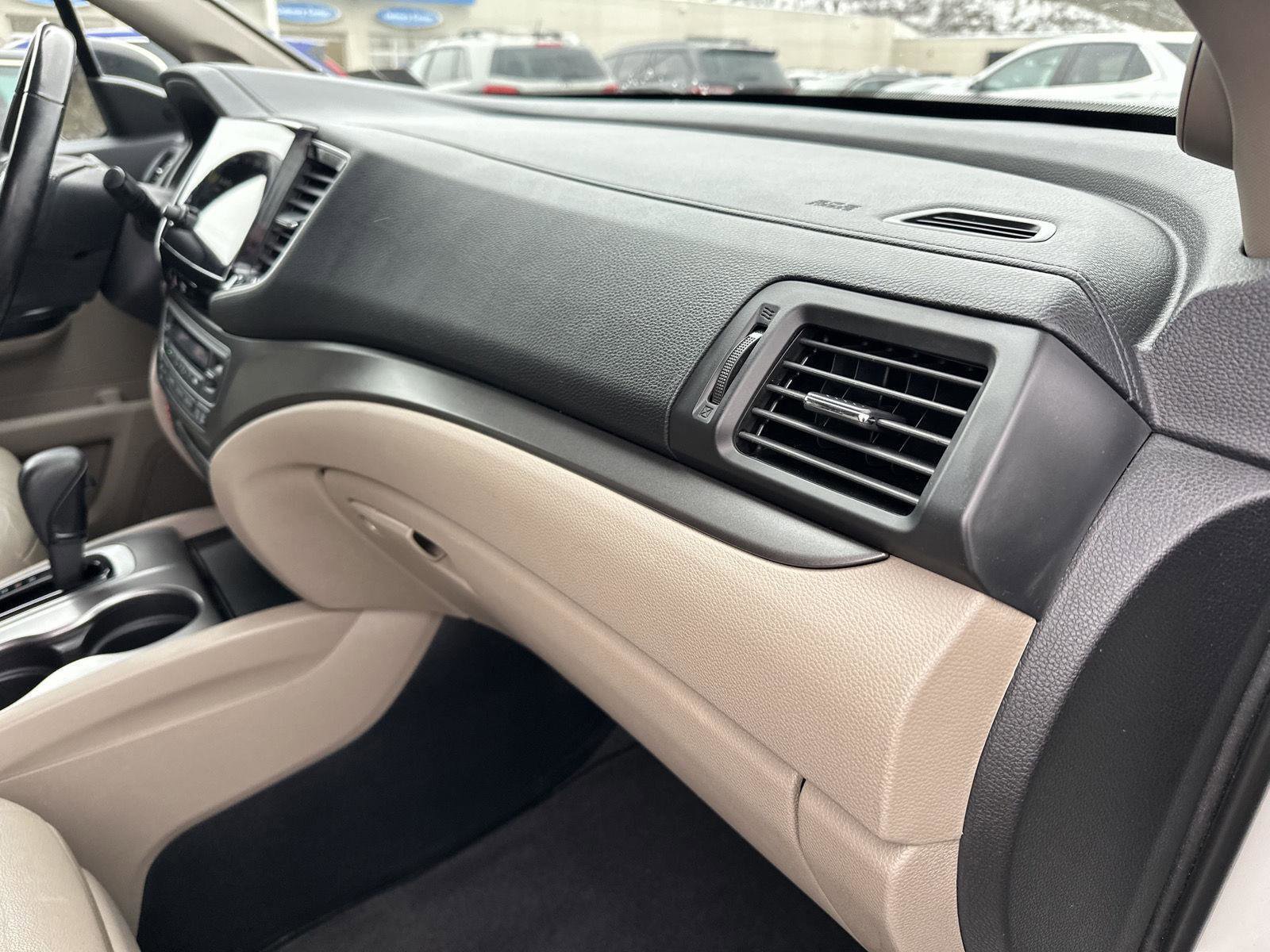 Used 2019 Honda Pilot EX-L image 37