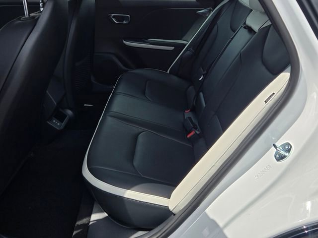 New 2026 Kia K4 GT-Line FWD image 6
