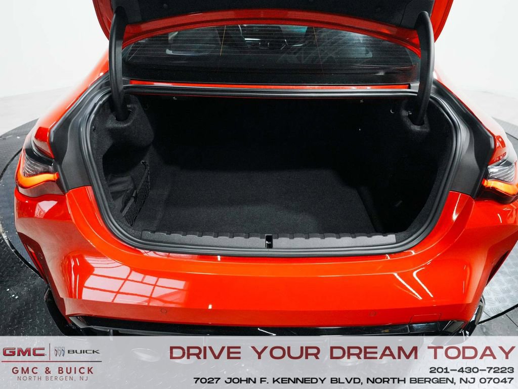 Used 2022 BMW M4 xDrive Competition w/ Executive Package image 38