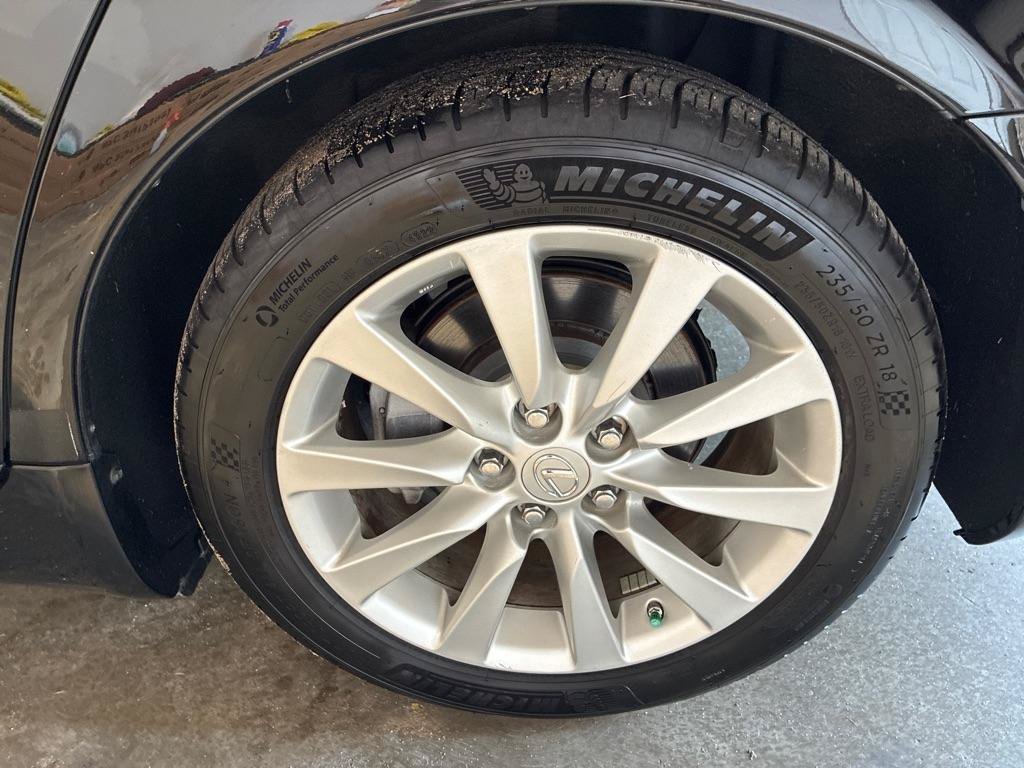 Used 2012 Lexus LS 460 w/ Comfort Pkg RWD image 11