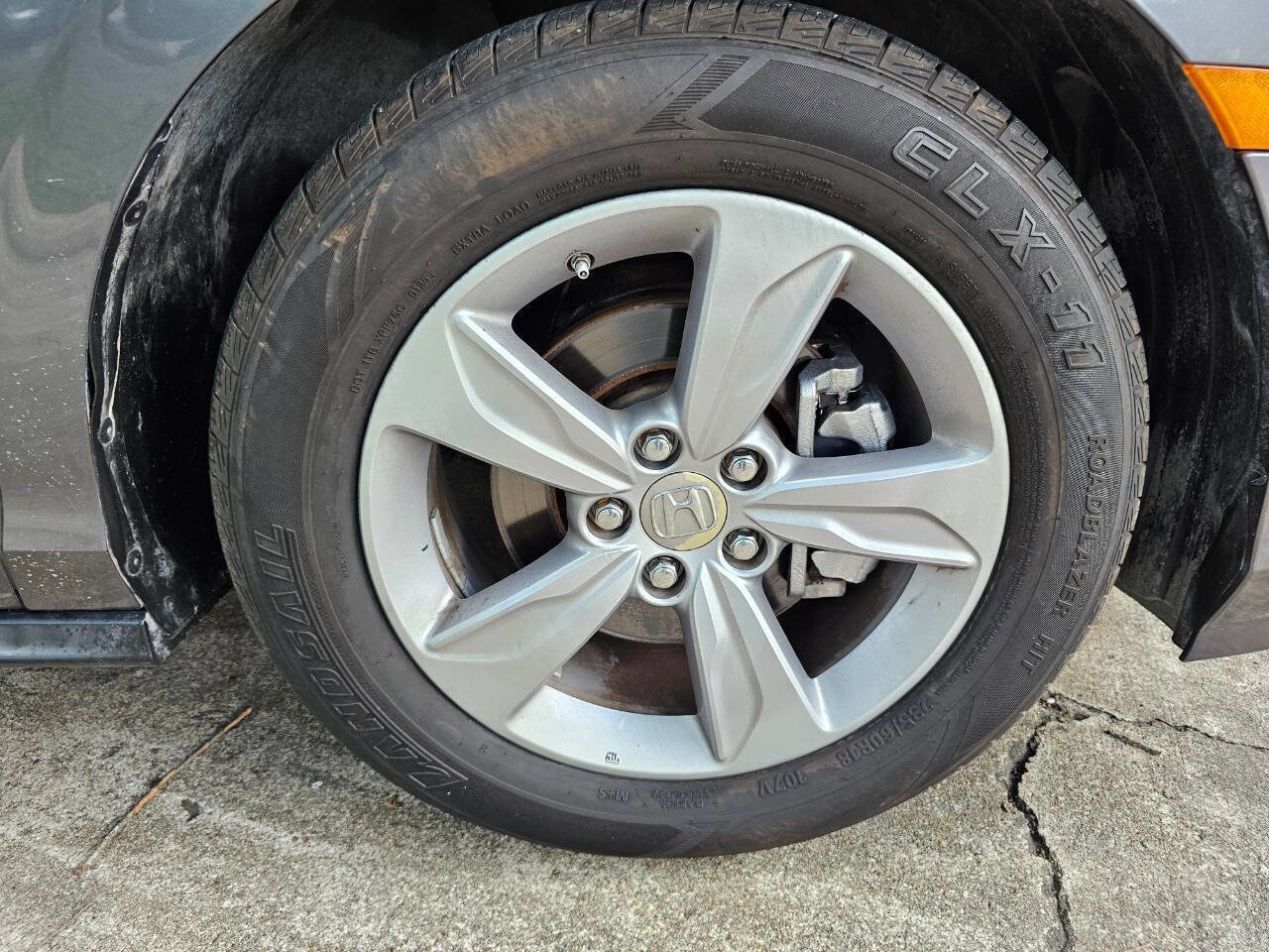 Used 2019 Honda Odyssey EX image 40