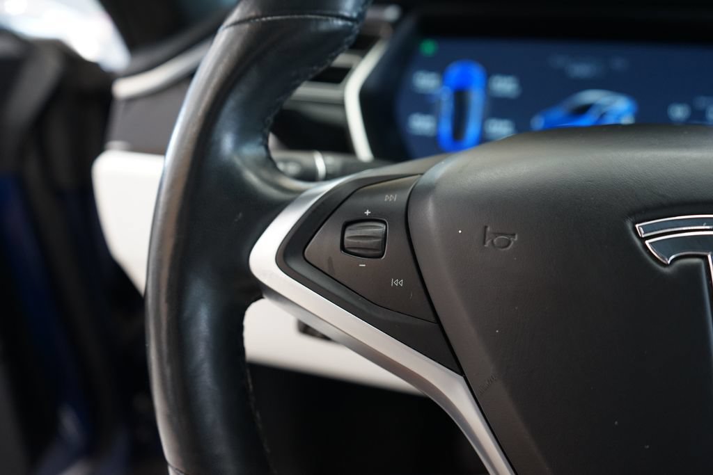 Used 2017 Tesla Model S 100D AWD/4WD image 29