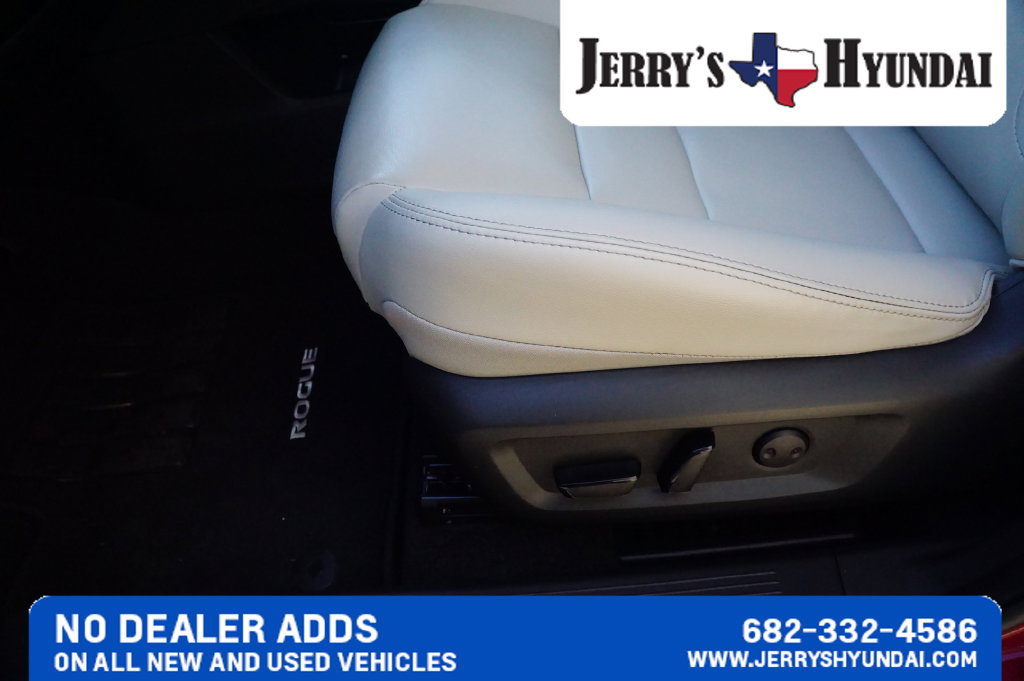 Used 2024 Nissan Rogue SL FWD image 20