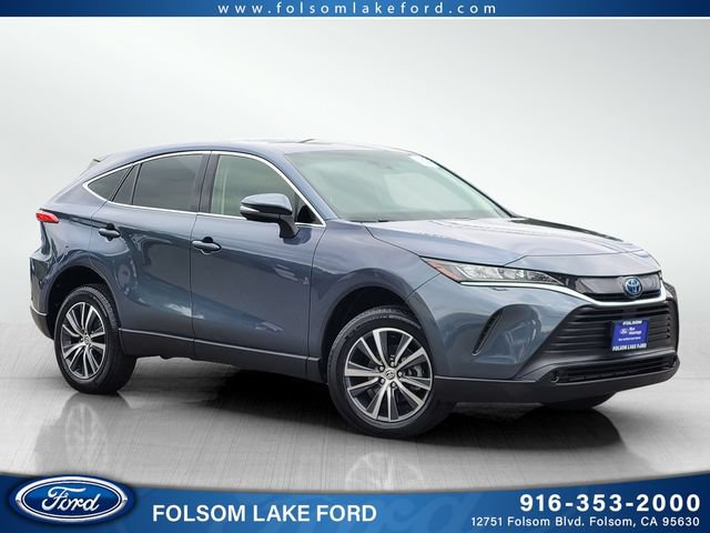 Used 2022 Toyota Venza LE AWD/4WD image 1