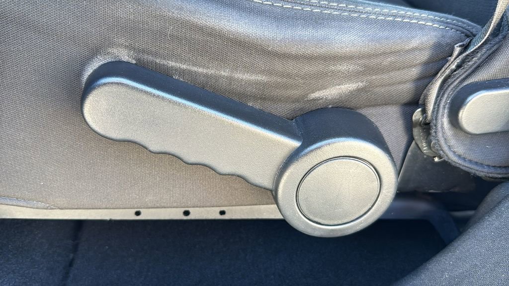 Used 2018 Jeep Wrangler Unlimited Sahara image 21