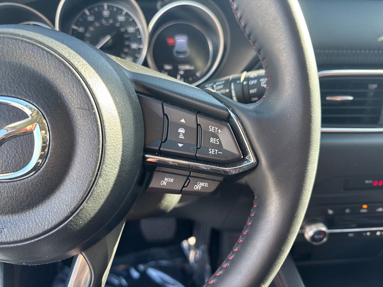 Used 2023 MAZDA CX-5 Carbon Edition image 17