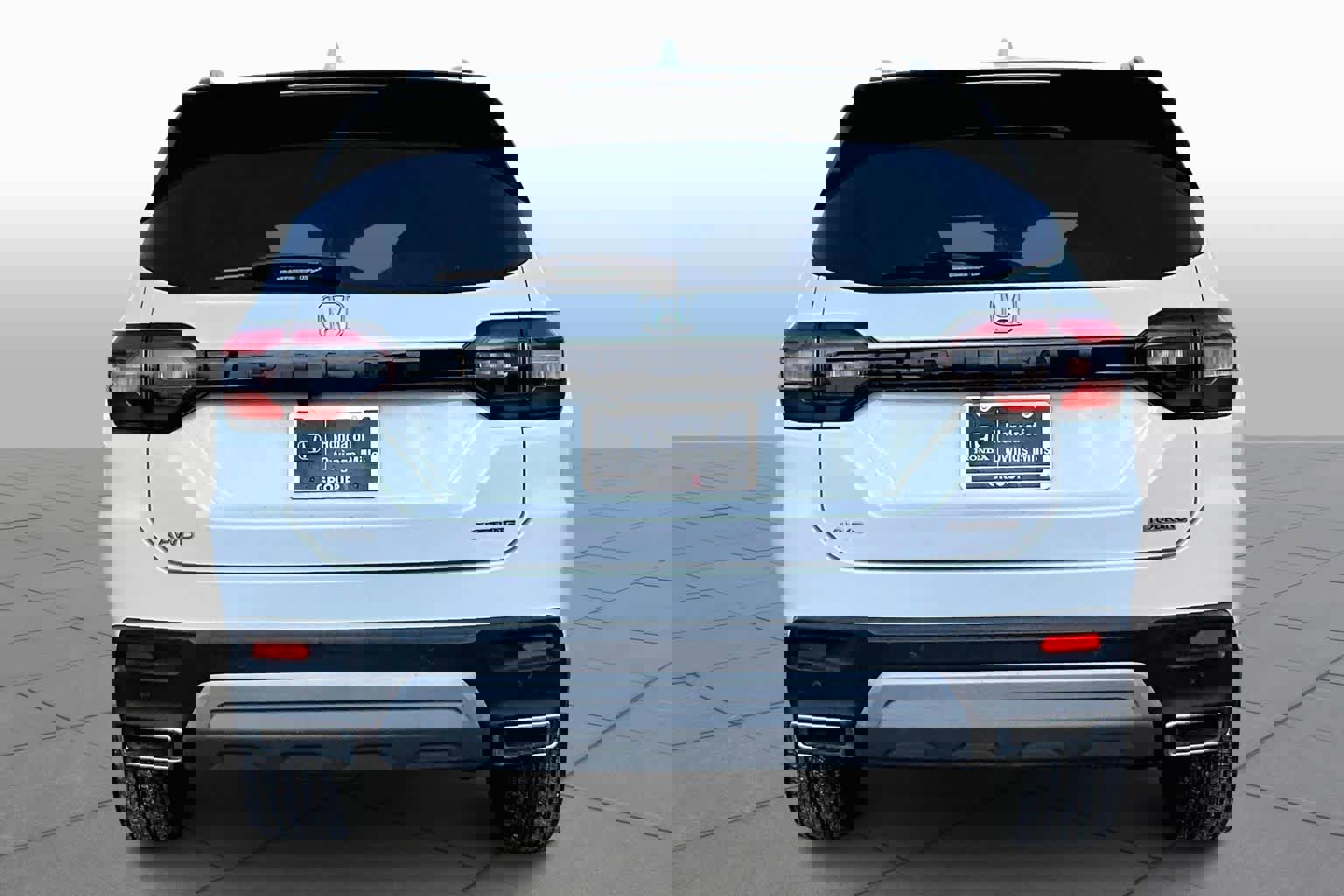 Used 2023 Honda Pilot Touring image 5