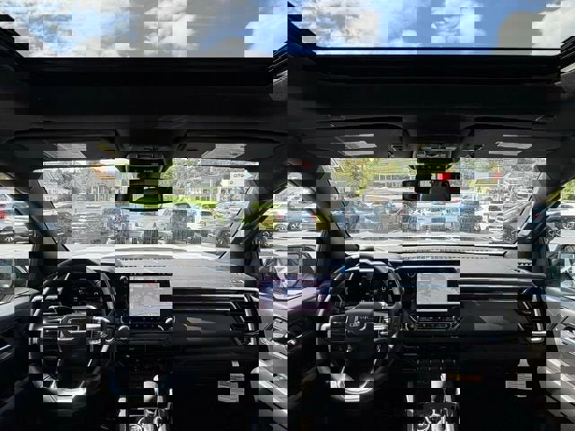 New 2026 GMC Canyon Elevation w/ Convenience Package image 16