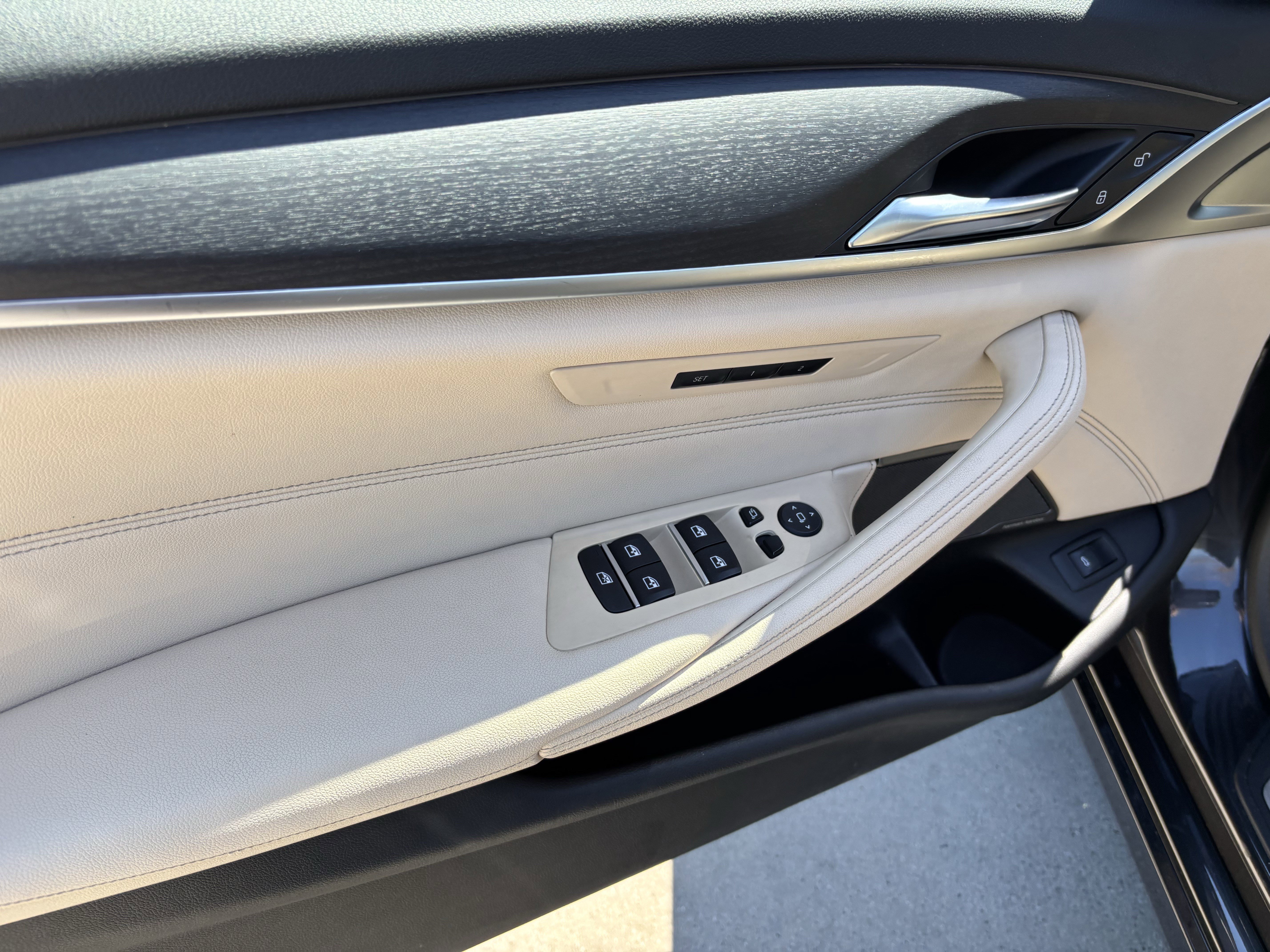 Certified 2023 BMW 530i w/ Premium Package image 14