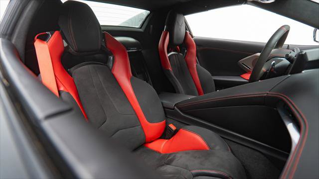 Used 2022 Chevrolet Corvette 3LT w/ Z51 Performance Package image 28