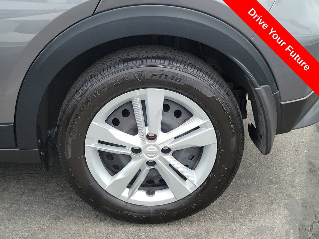 Used 2024 Nissan Kicks S FWD image 26
