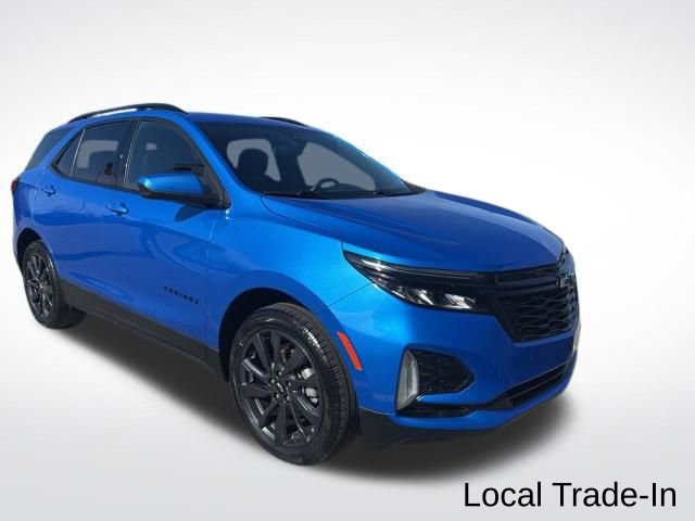 Used 2024 Chevrolet Equinox RS w/ LPO, Floor Liner Package image 9