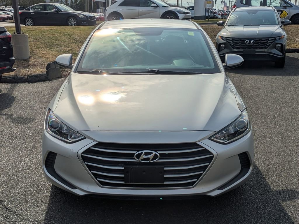Used 2017 Hyundai Elantra SE image 6