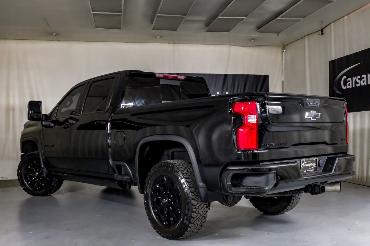 Used 2022 Chevrolet Silverado 2500 LTZ w/ LTZ Plus Package image 10