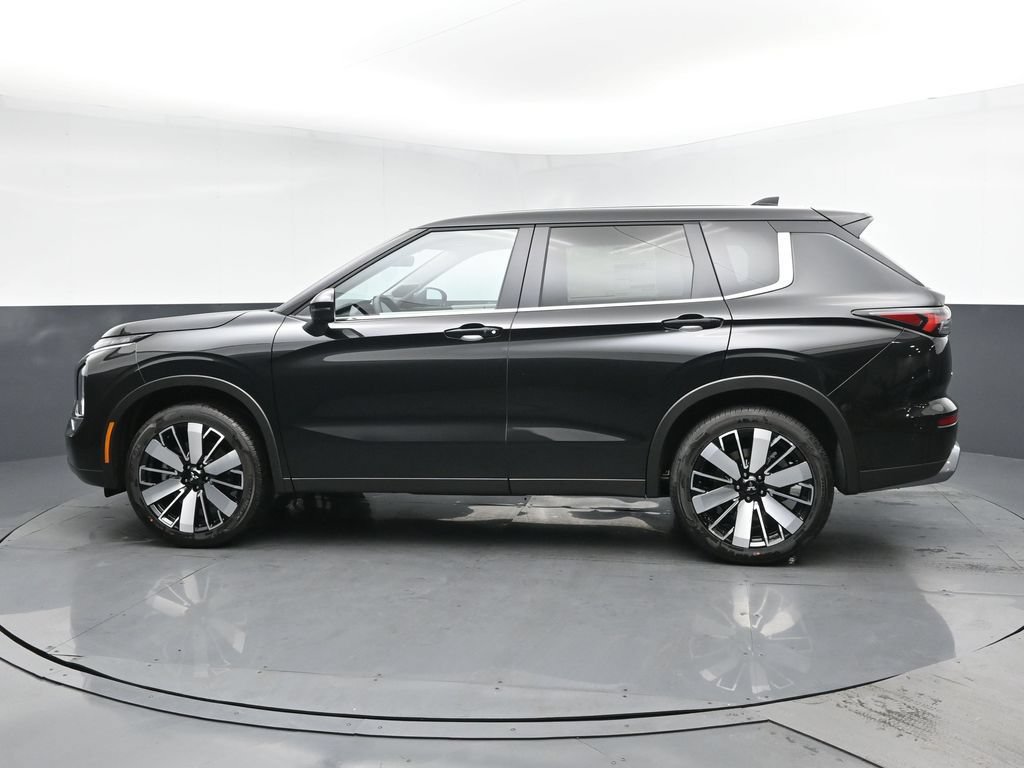 New 2026 Mitsubishi Outlander SE FWD image 4