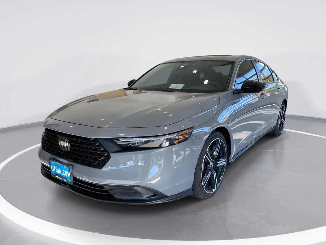 Used 2025 Honda Accord Sport image 1