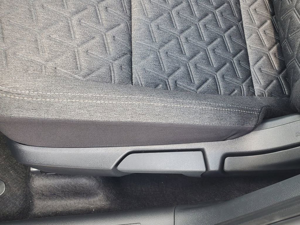 New 2026 Nissan Kicks SV w/ SV Premium Package image 11