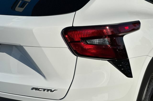 New 2026 Chevrolet Trax ACTIV w/ Driver Confidence Package FWD image 38