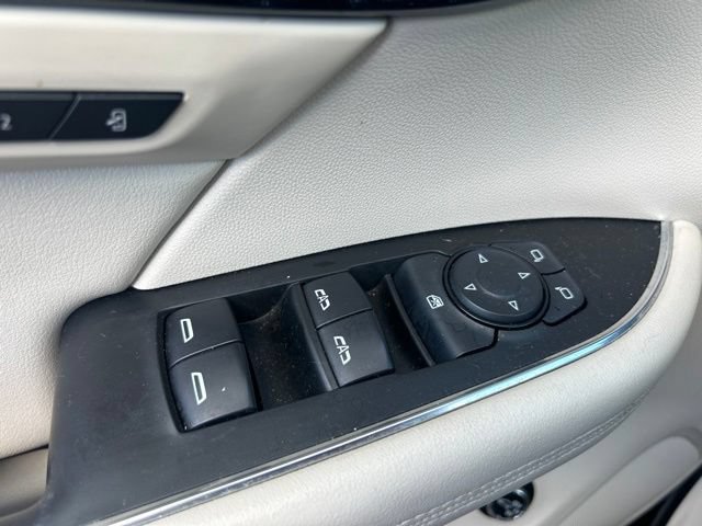 Used 2021 Buick Envision Essence FWD image 15