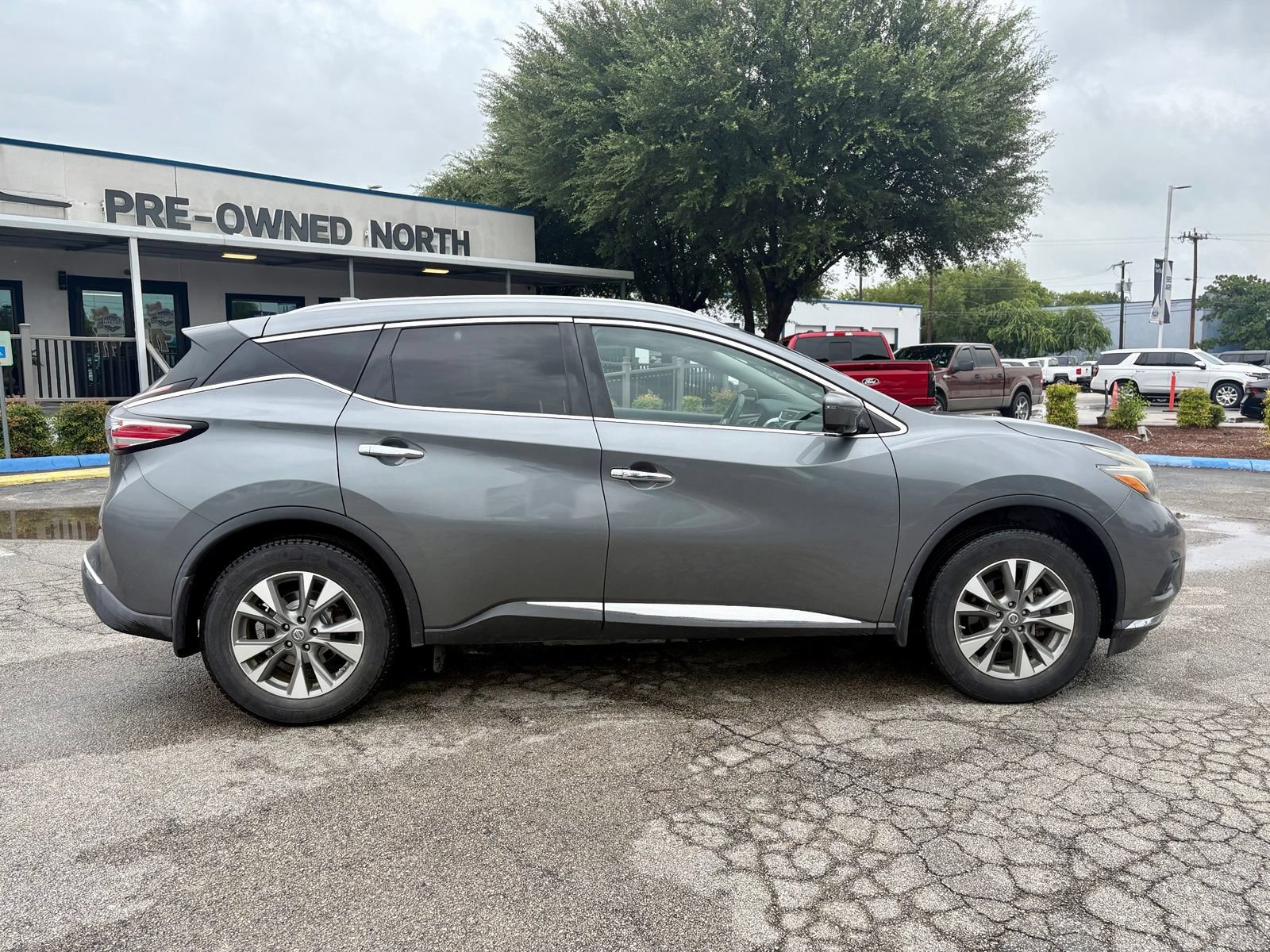 Used 2018 Nissan Murano SL w/ Moonroof Package AWD/4WD image 2