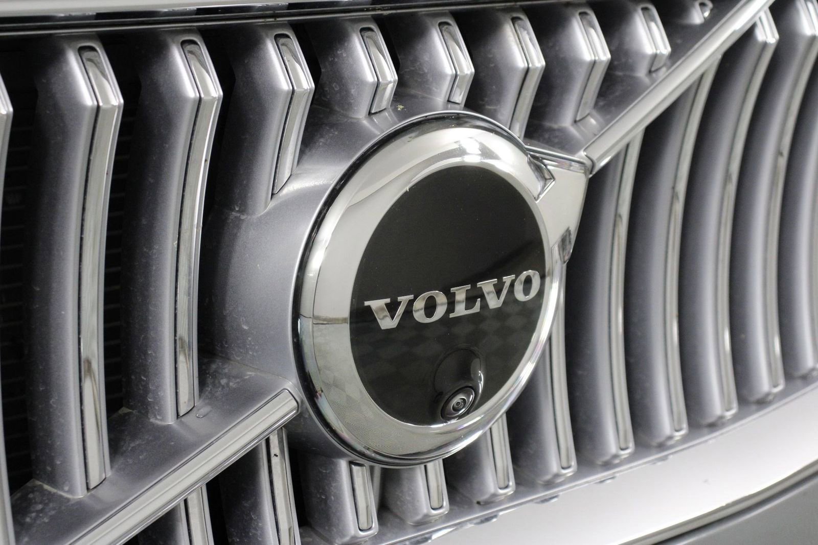 Certified 2024 Volvo XC90 T8 Plus w/ Protection Package Premier image 27