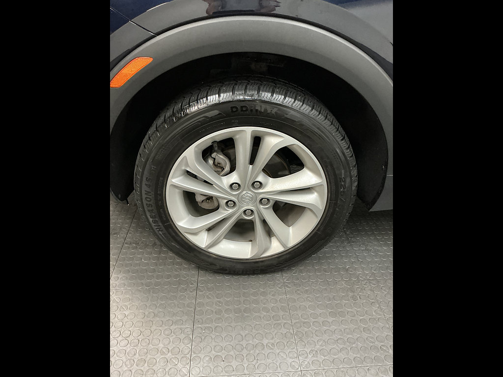Used 2020 Buick Encore GX Preferred AWD/4WD image 34