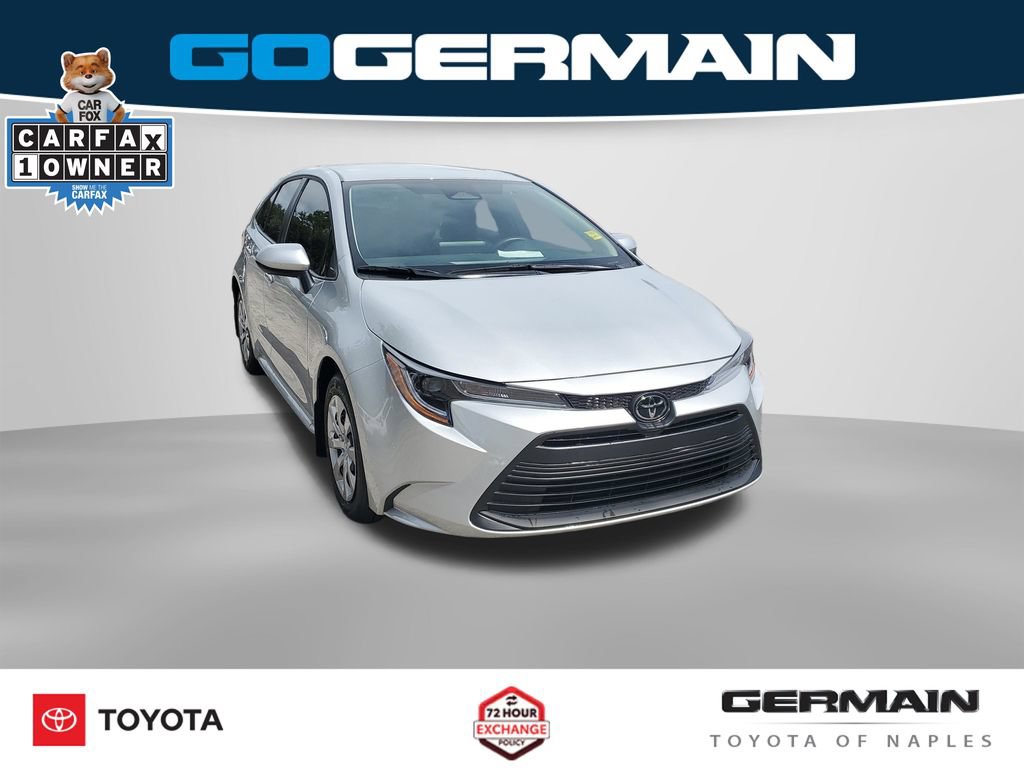 Used 2026 Toyota Corolla LE FWD image 5