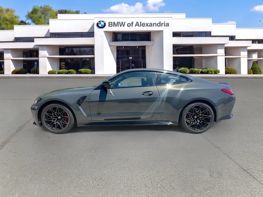 Used 2022 BMW M4 Coupe w/ Executive Package RWD image 4