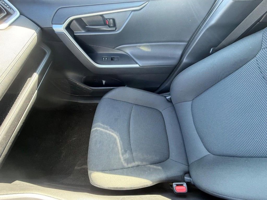 Used 2024 Toyota RAV4 LE image 22