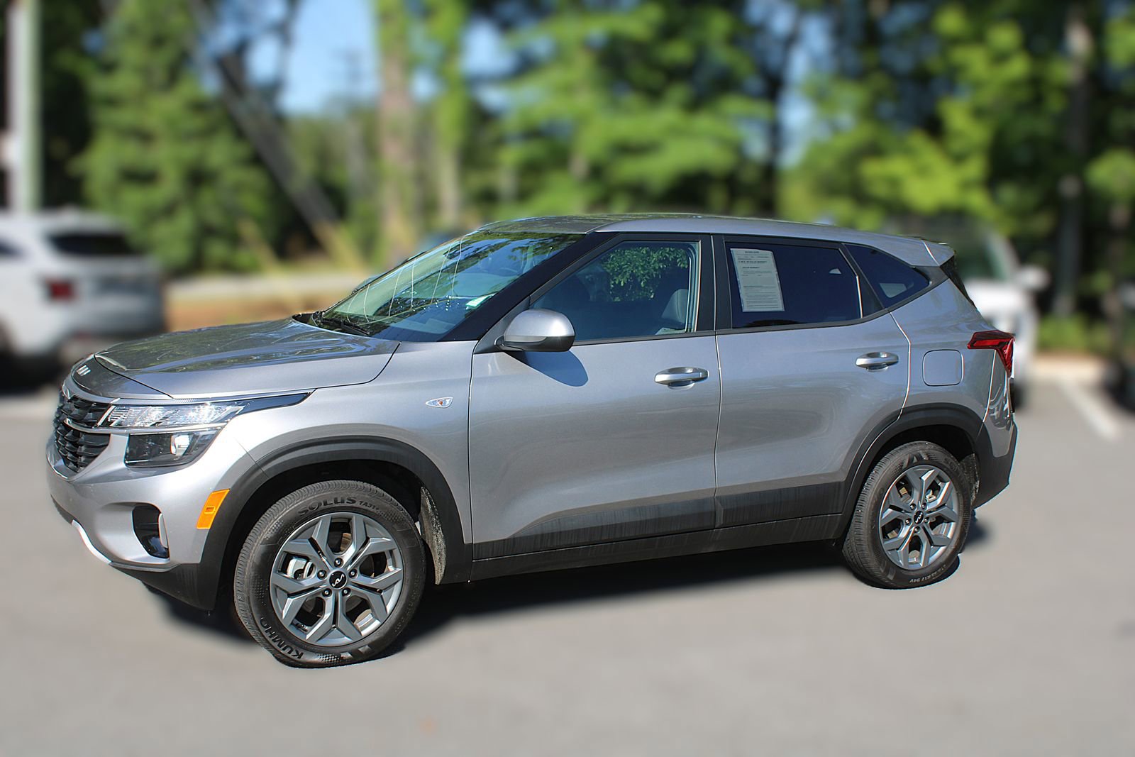 Certified 2026 Kia Seltos LX AWD/4WD image 4