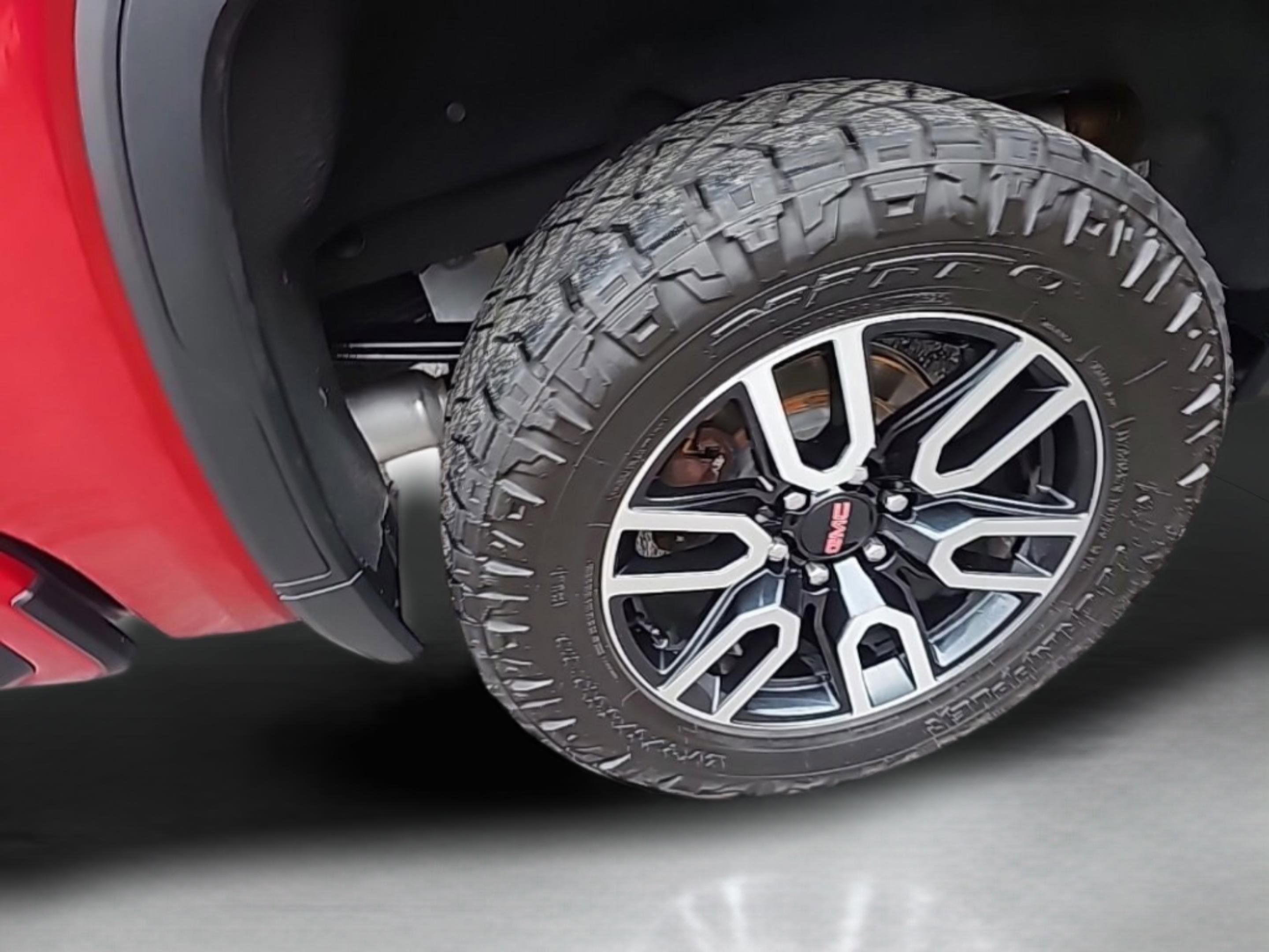 Used 2021 GMC Sierra 1500 AT4 w/ AT4 Preferred Package image 14