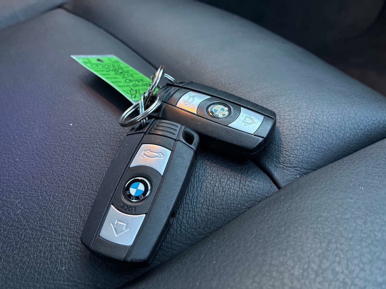 Used 2009 BMW Z4 sDrive30i image 6