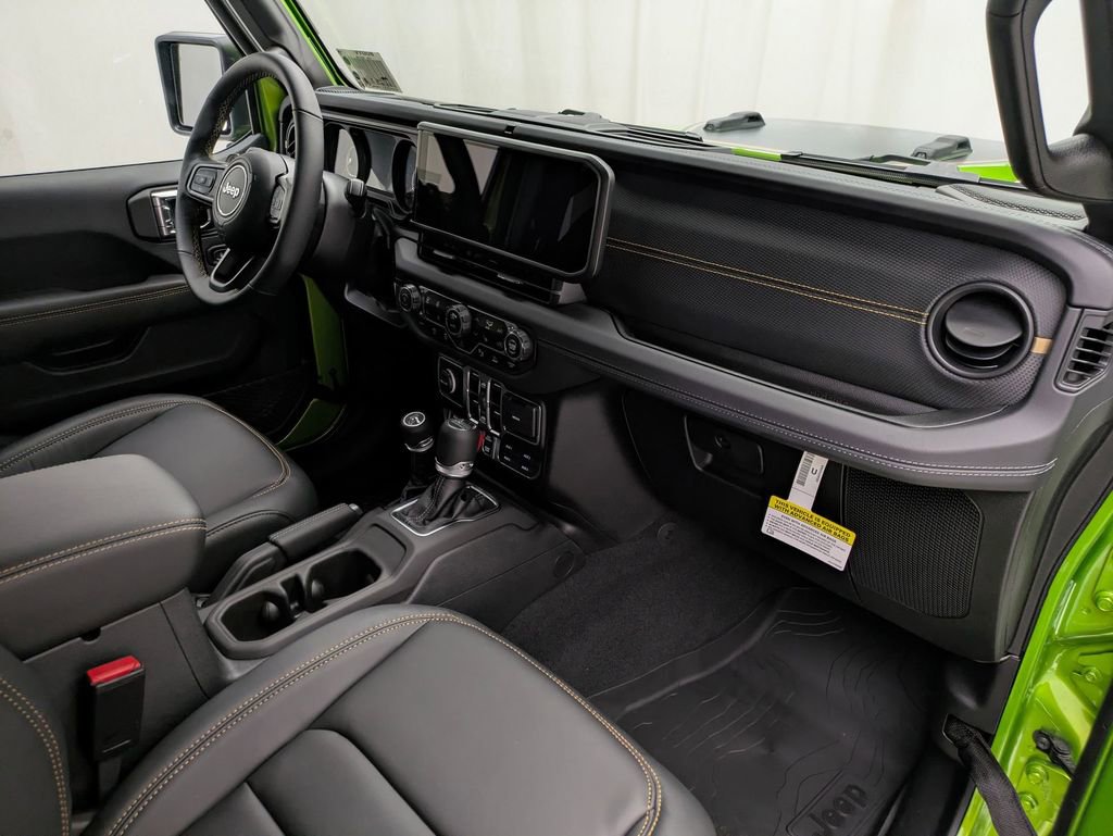 New 2025 Jeep Wrangler Unlimited Rubicon 392 image 21