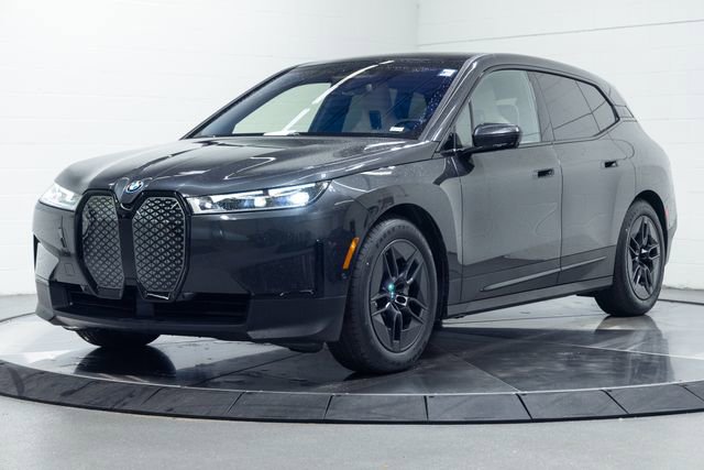 Certified 2023 BMW iX xDrive50 w/ Premium Package image 6
