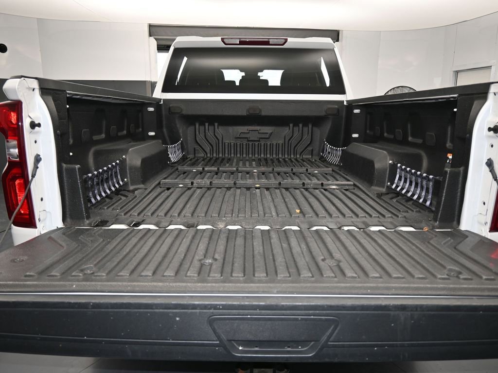 Used 2024 Chevrolet Silverado 2500 LTZ image 40