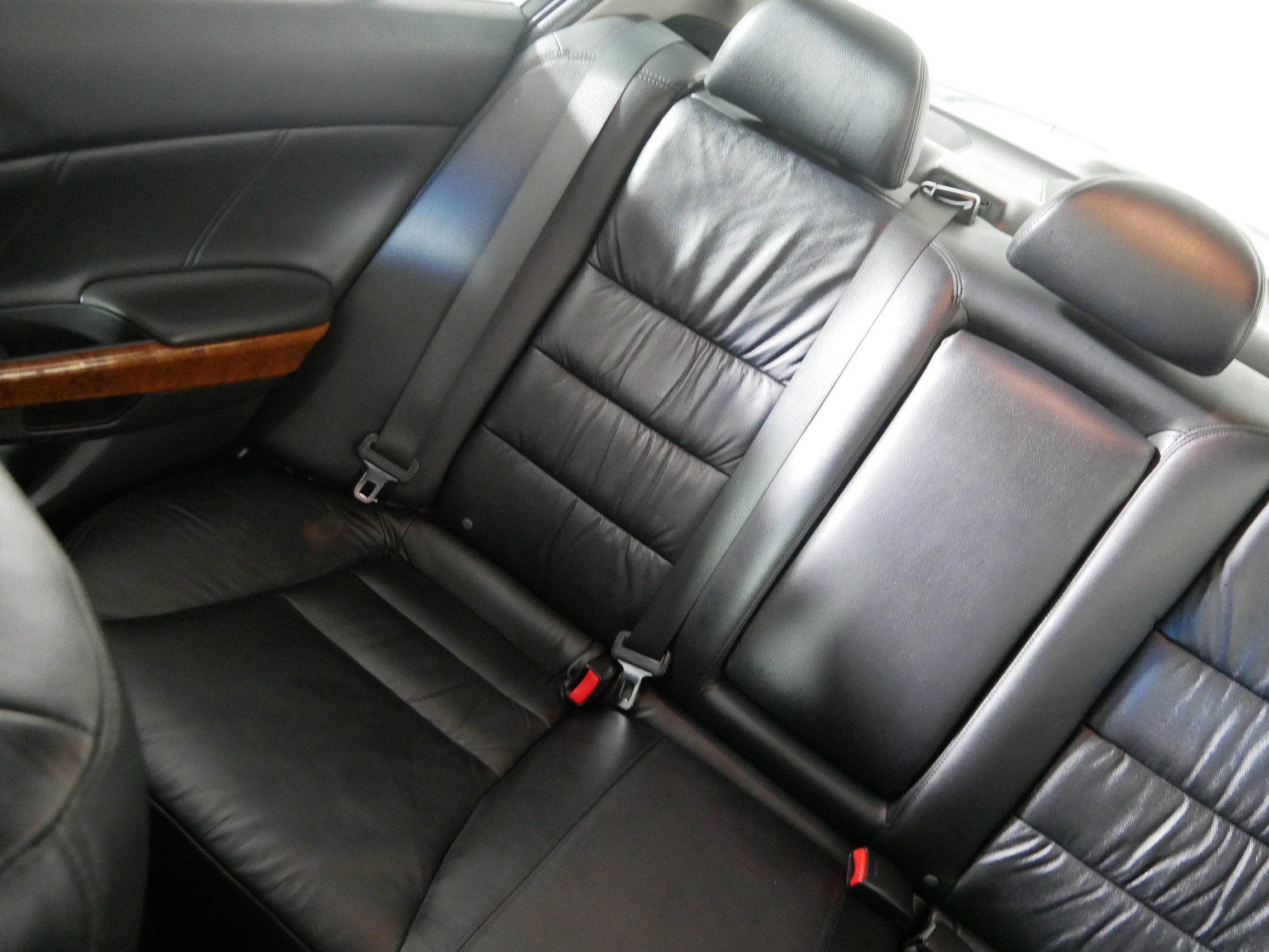 Used 2011 Honda Accord EX-L image 12