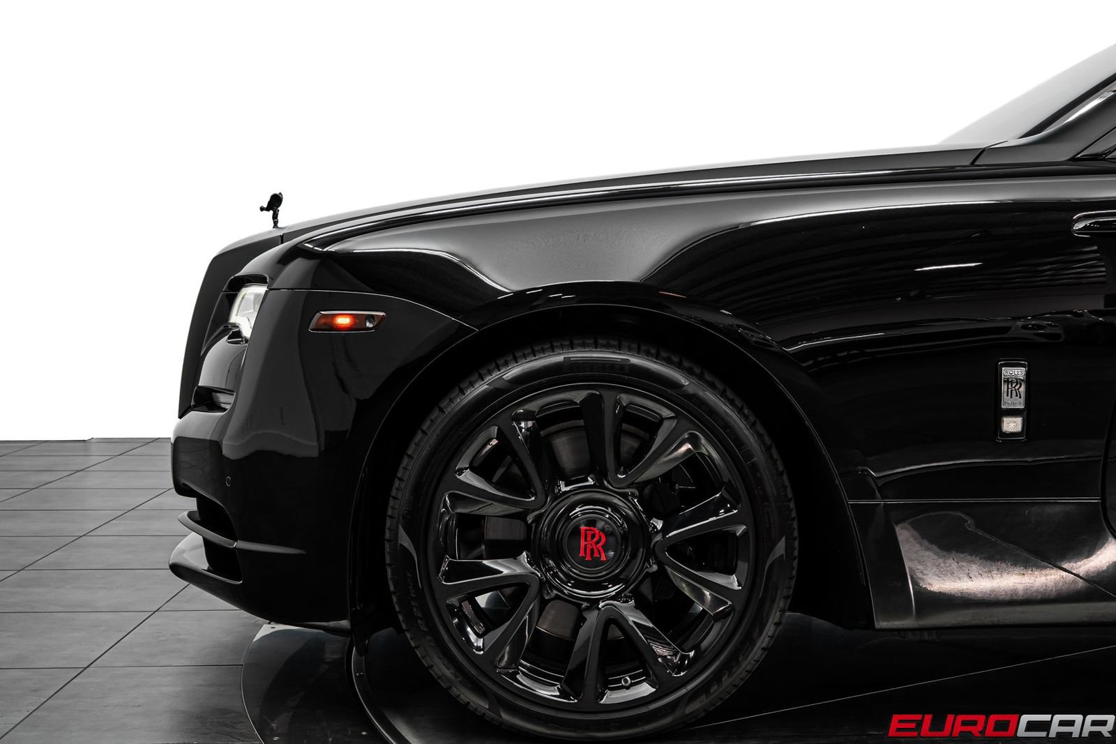 Used 2019 Rolls-Royce Wraith RWD image 14