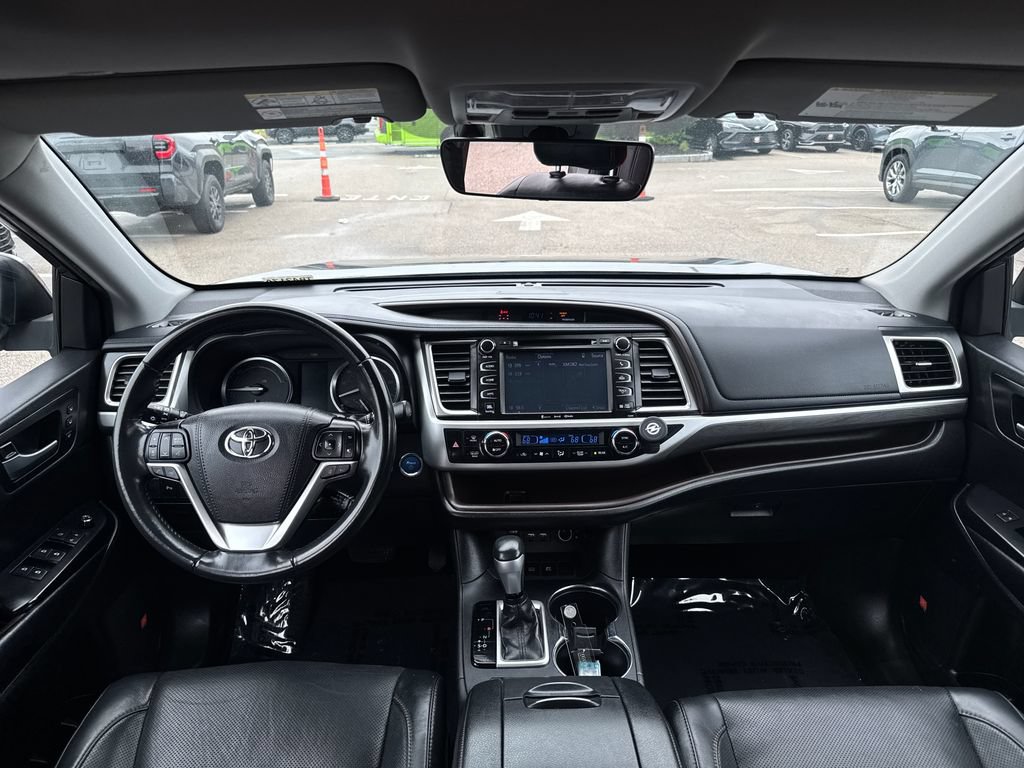 Used 2019 Toyota Highlander Limited AWD/4WD image 13