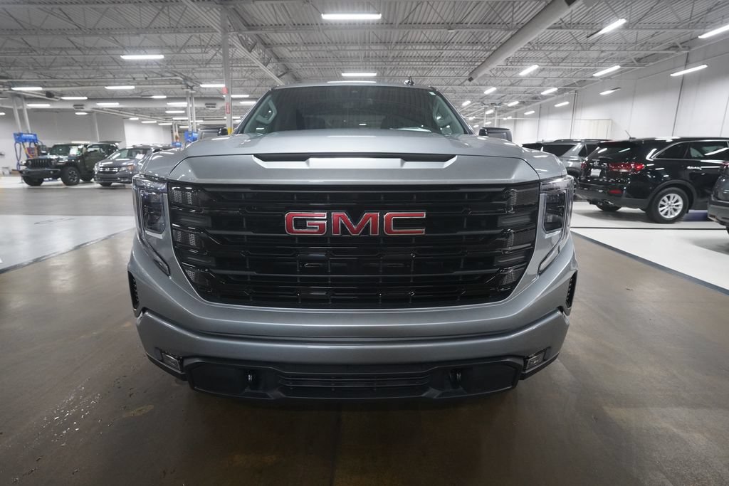 Used 2025 GMC Sierra 1500 Elevation AWD/4WD image 11