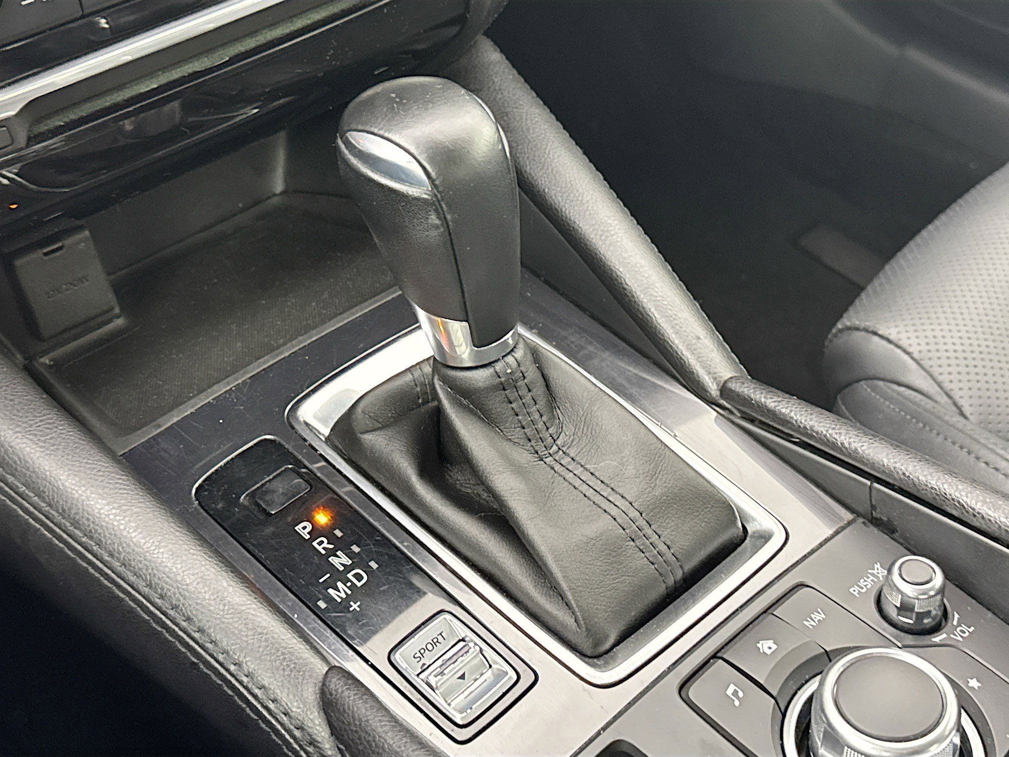 Used 2017 MAZDA MAZDA6 Touring image 16