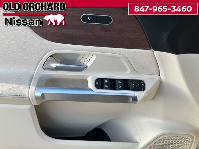 Used 2022 Mercedes-Benz GLB 250 4MATIC w/ Premium Package Lite image 9