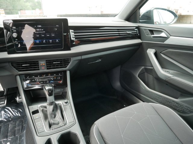 New 2026 Volkswagen Jetta Sport FWD image 10