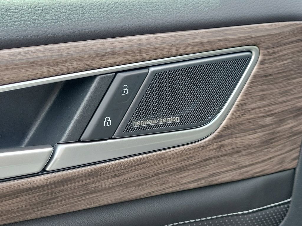 New 2026 Volkswagen Atlas SEL Premium R-Line image 14