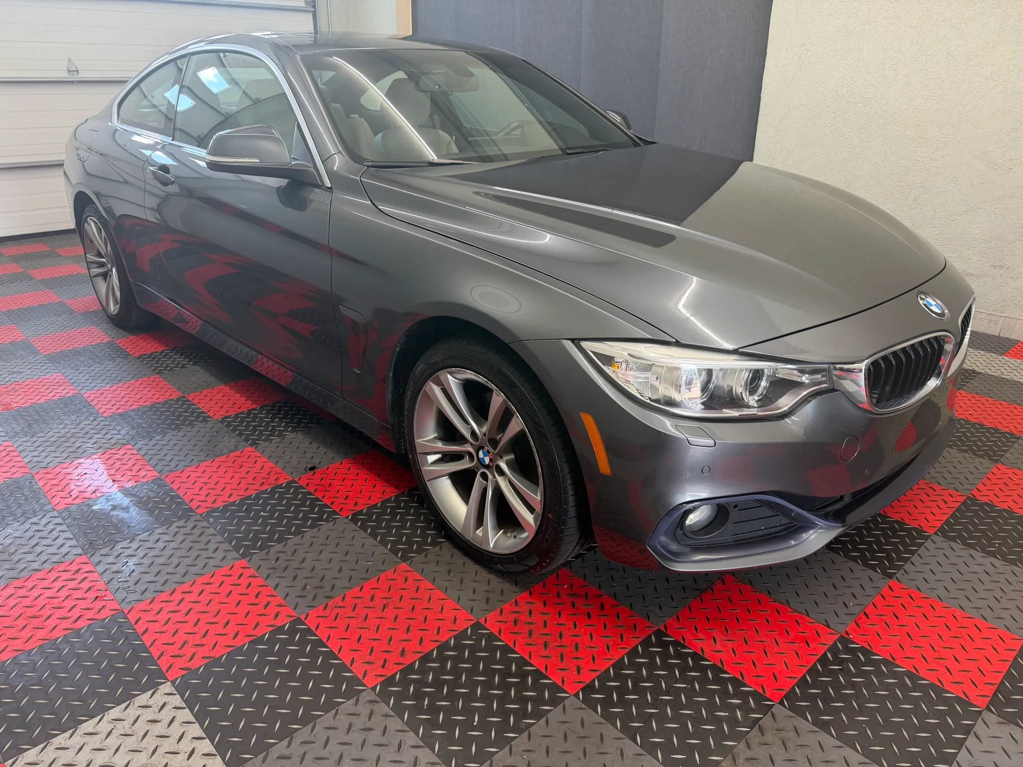Used 2017 BMW 430i xDrive Coupe AWD/4WD image 2