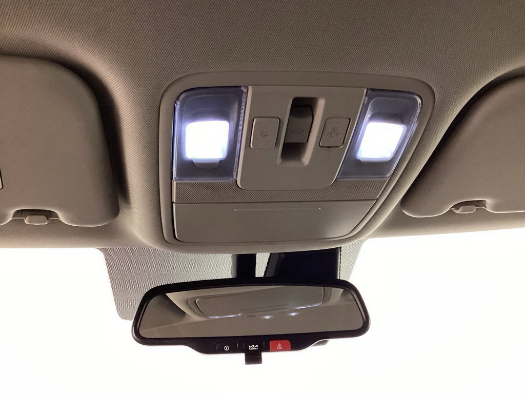 Used 2024 Kia Soul GT-Line w/ GT-Line Technology Package FWD image 17
