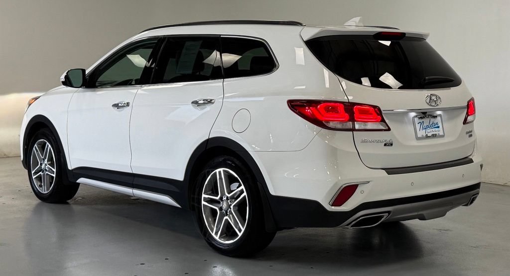 Used 2019 Hyundai Santa Fe XL FWD image 4